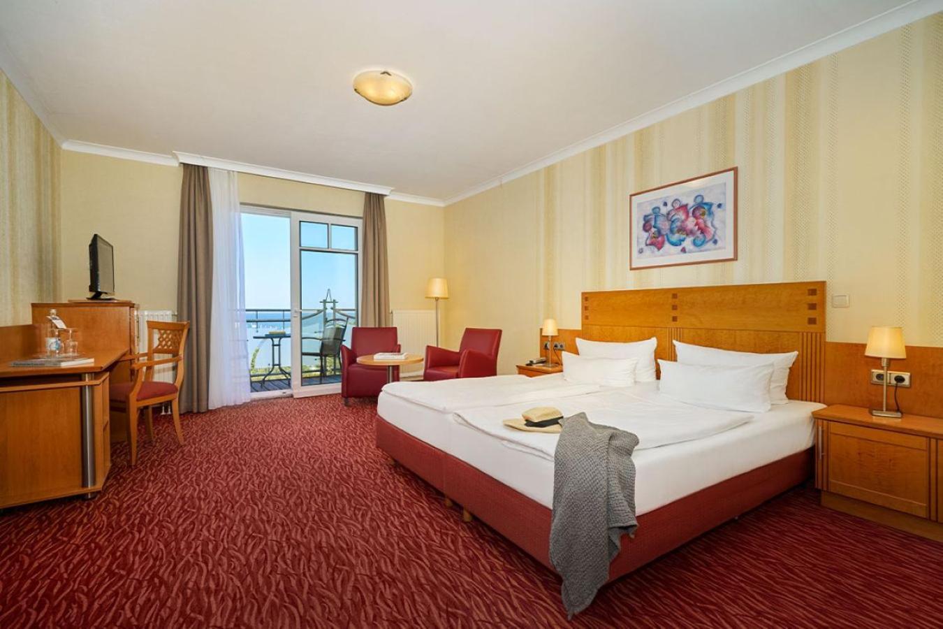 Strandhotel Prinz Von Preussen 치노비츠 외부 사진